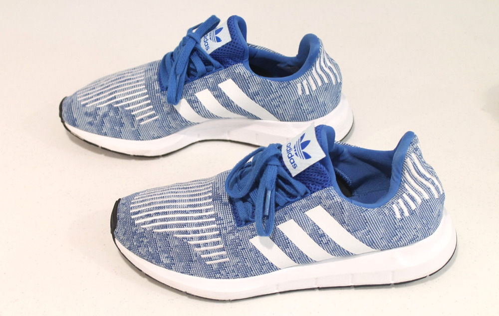Adidas Swift Running Sneakers Mens size 10 Blue Cloud White Stripe Shoes